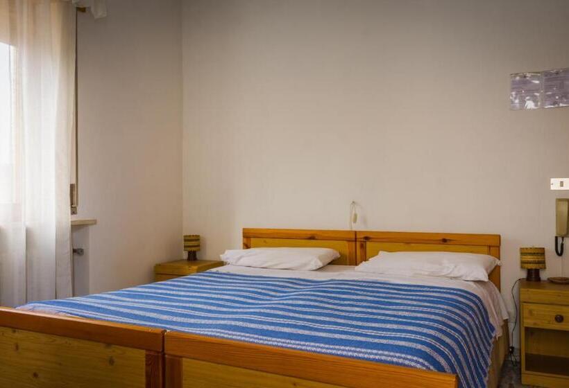 اتاق لوکس, Albergo Speranza