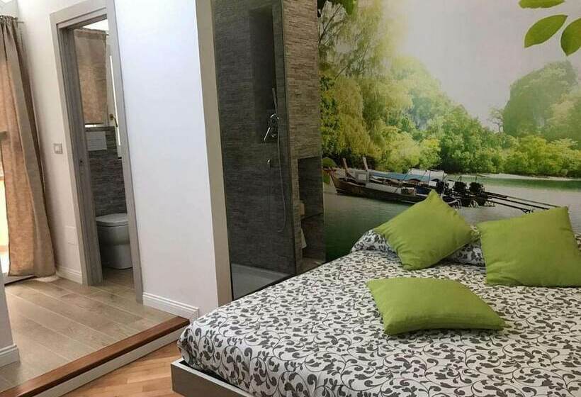 اتاق لوکس با بالکن, Petros Room Camere