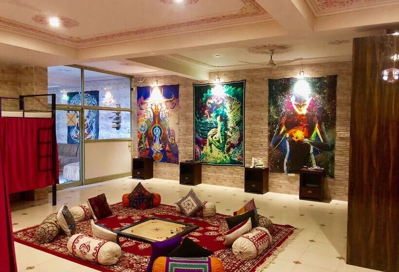 سرير فى غرفة مشتركه, Classic Inn Near Railway Station Jaipur