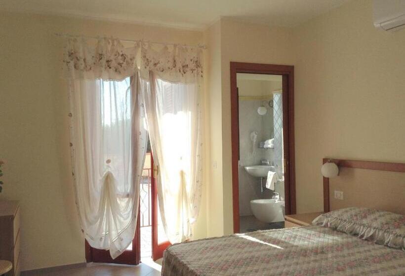غرفة قياسية, Santa Rosalia
