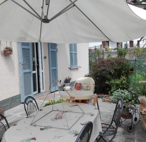 스탠다드 트리플 룸, B & B Ametista Bergamo