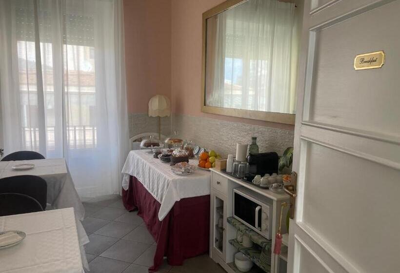 اتاق لوکس, La Terrazza Su Palermo