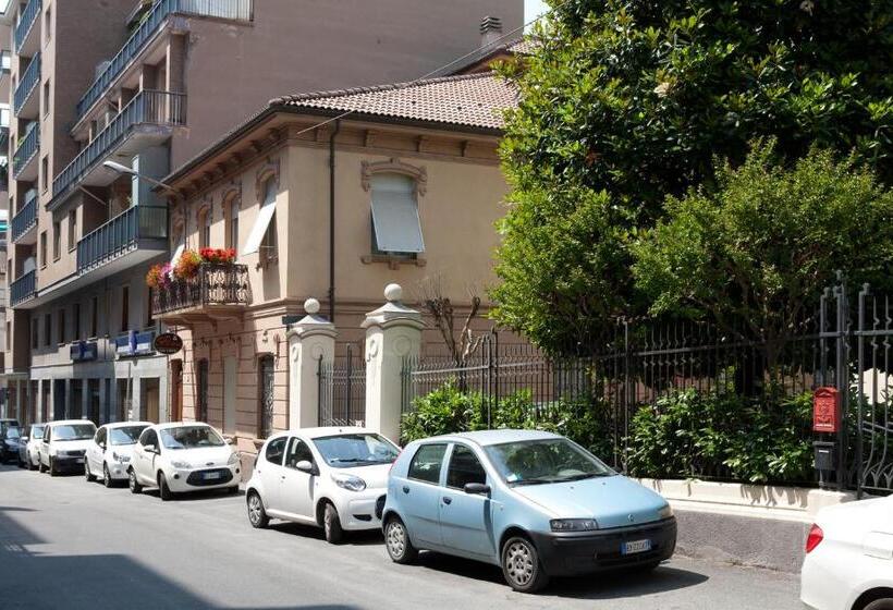 سوییت جونیور, B&b Casa Liberty