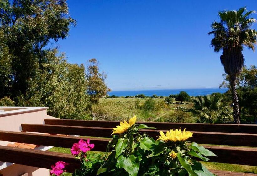 Номер Стандарт Вид на Море, B&b Villa Nella