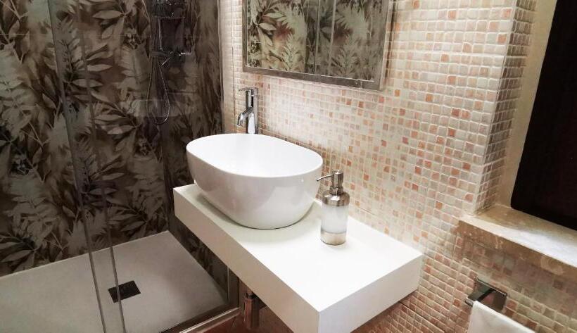 Номер Стандарт, Piscina La Suite