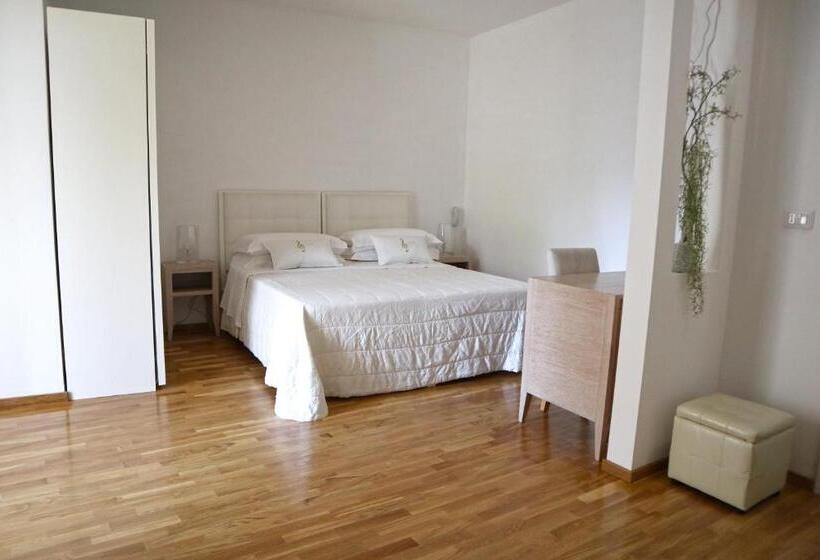 اتاق استاندارد, Adagio Salentino