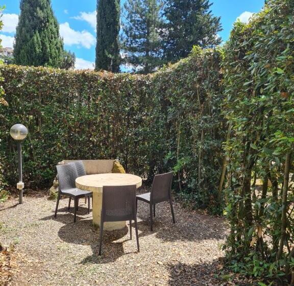 Quarto Estandar Banheiro Compartilhado, Villa Zara