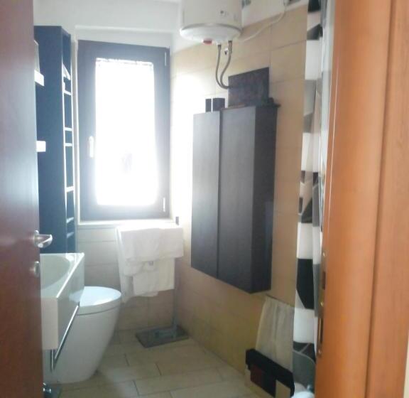 استودیوی سوپریور, Borgo Antico Santa Lucia
