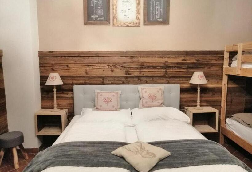 Четырехместный Номер Стандарт, Casa Benassi ,room&suite , Con Zona Benessere