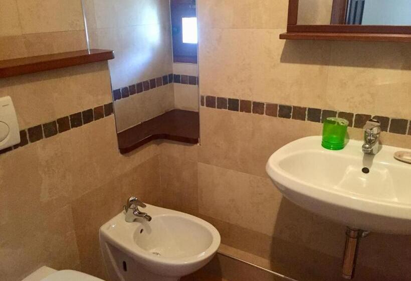 Четырехместный Номер Стандарт, Casa Benassi ,room&suite , Con Zona Benessere