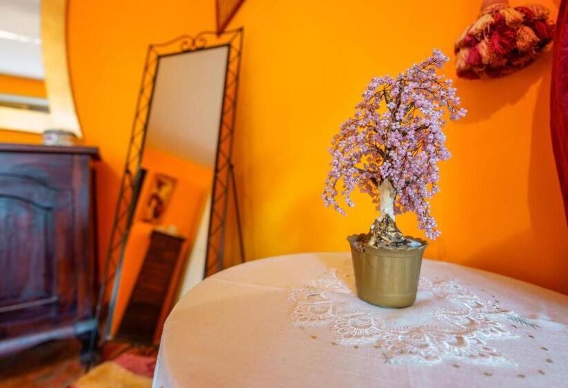 اتاق استاندارد با سرویس بهداشتی مشترک, Bed And Breakfast Dolce Vita Bologna