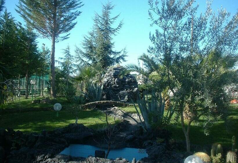 اتاق استاندارد چهار تخته, Parco Delle Tre Fontane