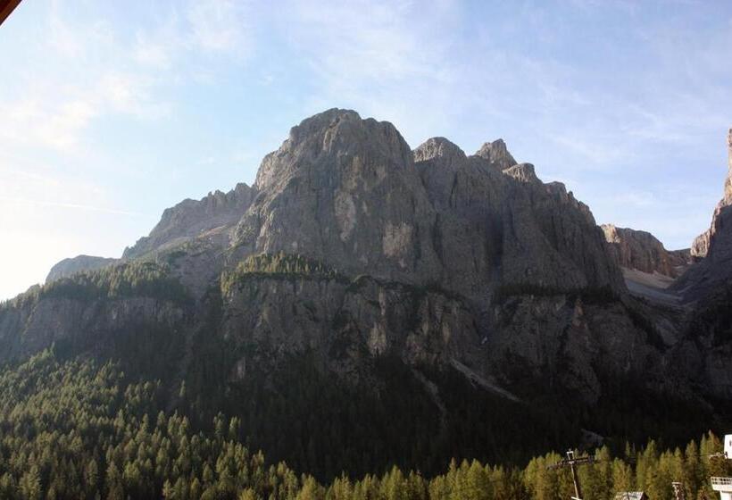 Classic room with balcony, Pensione Sellablick