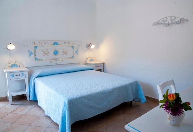 اتاق استاندارد با بالکن, Turismo Rurale Belvedere Pradonos