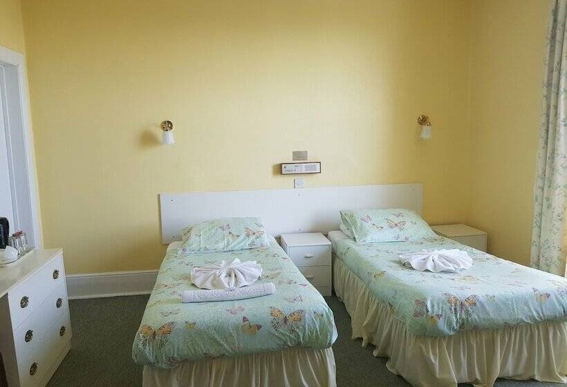 Номер Стандарт Вид на Бассейн, Abbey Court