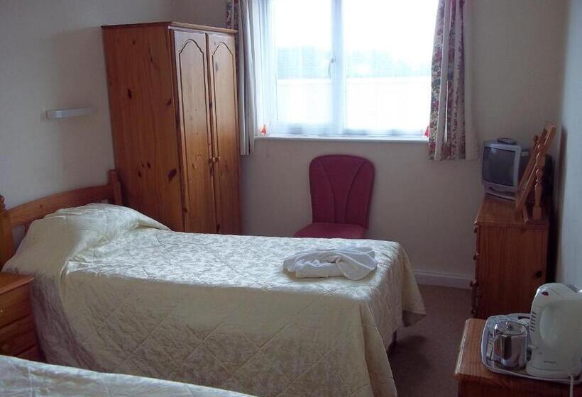 Номер Стандарт, Ashley Court Hotel