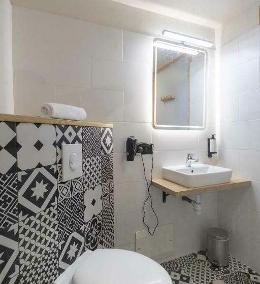 اتاق استاندارد, Auberge Kallisté   Eco Label