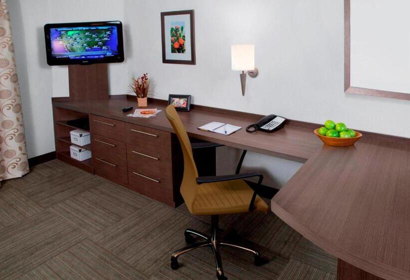 Номер Стандарт Кровать Кинг Адаптированный для Инвалидов, Candlewood Suites Oklahoma City   Bricktown, An Ihg