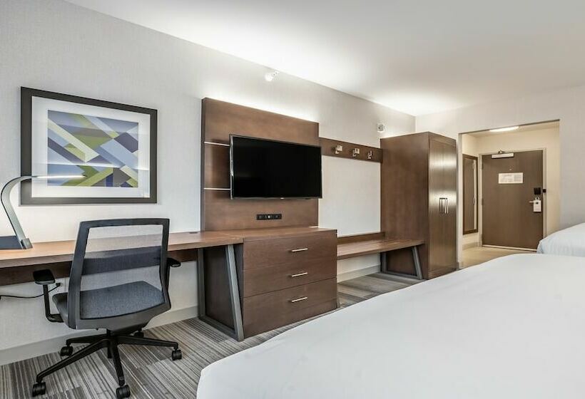 Номер Стандарт, Holiday Inn Express & Suites Platteville, An Ihg