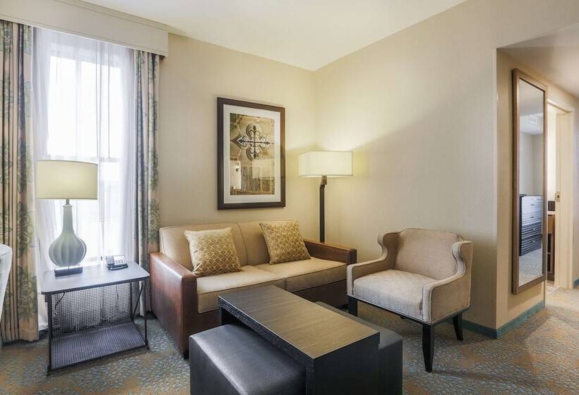 适合残疾人士使用的套间, Homewood Suites By Hilton Charleston Historic District