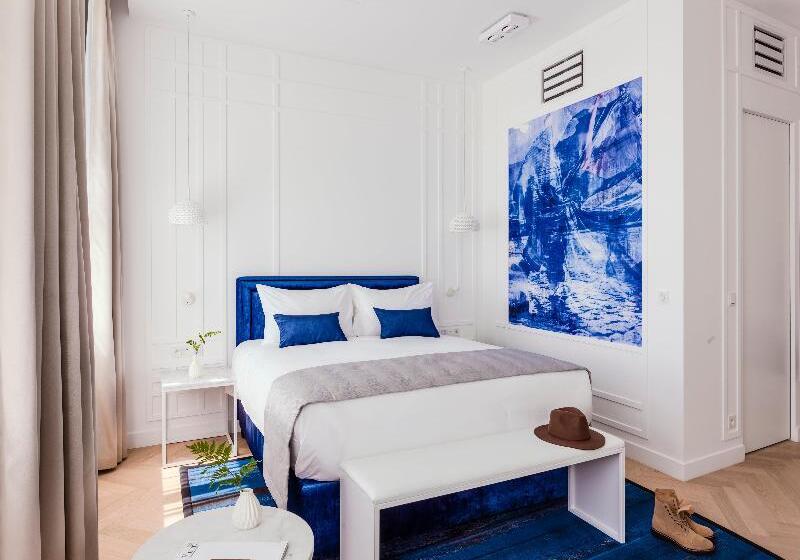 Номер Стандарт, Indigo Warsaw Nowy świat, An Ihg