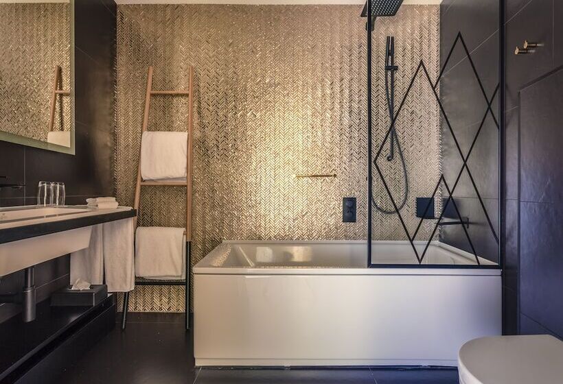 Люкс, Indigo Warsaw Nowy świat, An Ihg