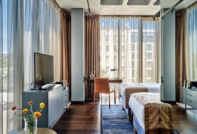 Номер Стандарт Адаптированный для Инвалидов, Indigo Warsaw Nowy świat, An Ihg