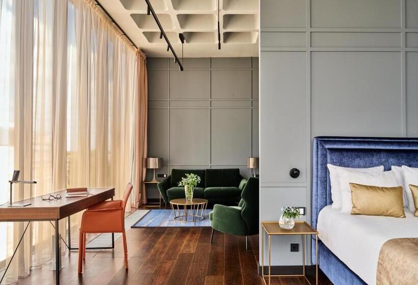 Люкс, Indigo Warsaw Nowy świat, An Ihg