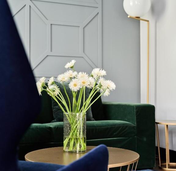 Люкс, Indigo Warsaw Nowy świat, An Ihg