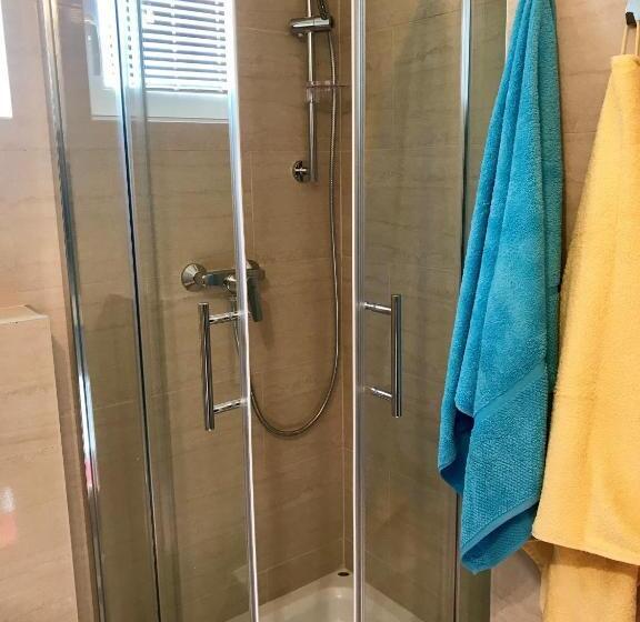 Номер Стандарт с Балконом, Bed&breakfast Nada