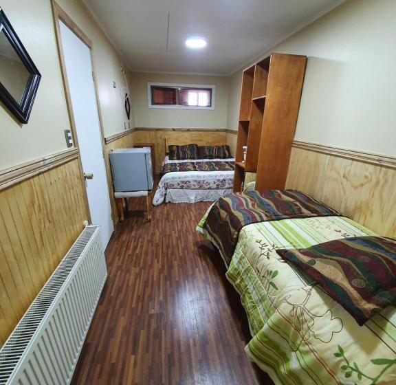 غرفة قياسية ثلاثية, Hostal Galvarino Puerto Natales