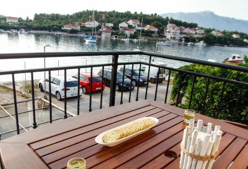 Студия Стандарт Вид на Море, Villa Nobilo