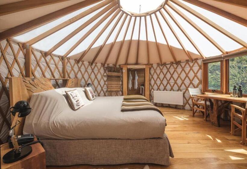 اتاق لوکس با چشم‌انداز دریاچه, Patagonia Camp