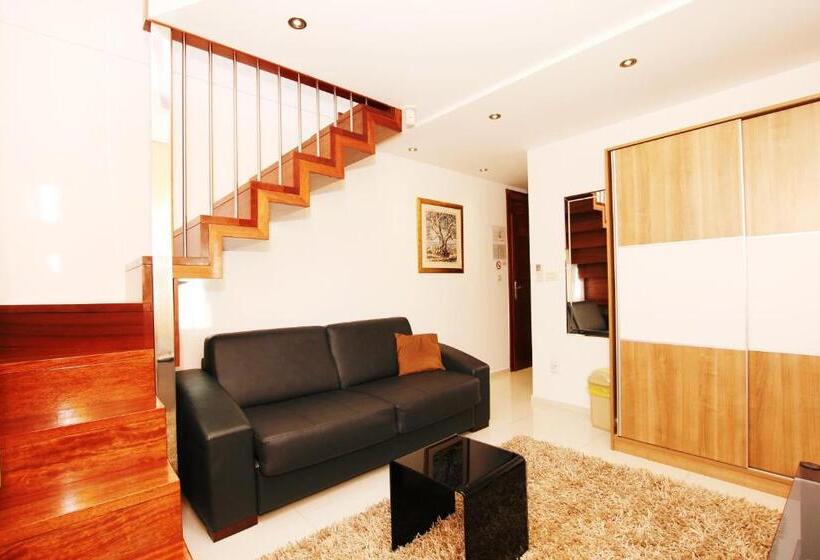 듀플렉스 스위트, Villa Kampanel