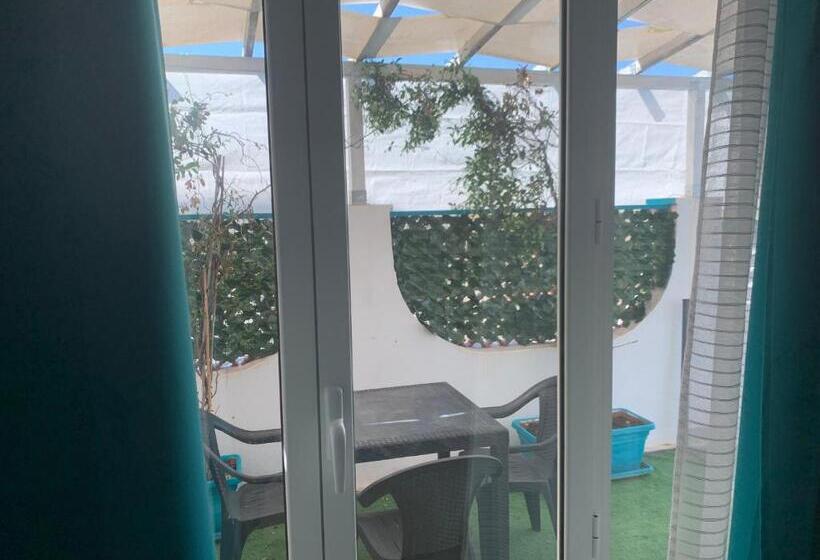 Номер Стандарт, Residence R&b Tyrrhenum