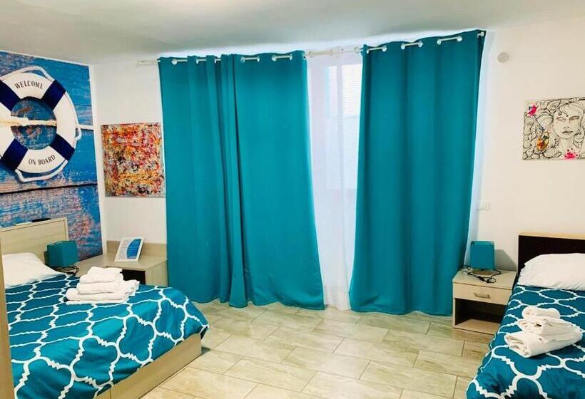 اتاق استاندارد سه نفره, Residence R&b Tyrrhenum