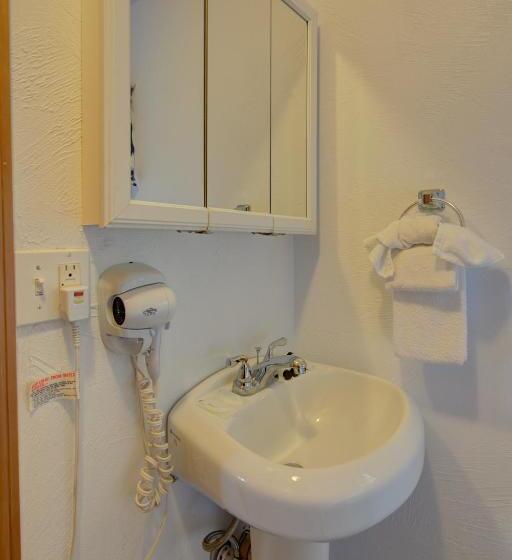 חדר דלוקס, Westerly Motel