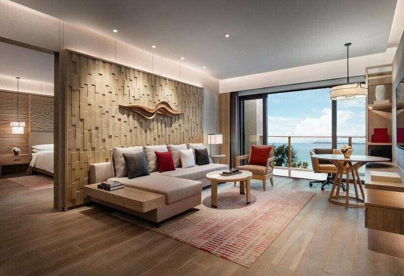 سوئیت اجرایی با چشم‌انداز دریا, Shenzhen Marriott Hotel Golden Bay