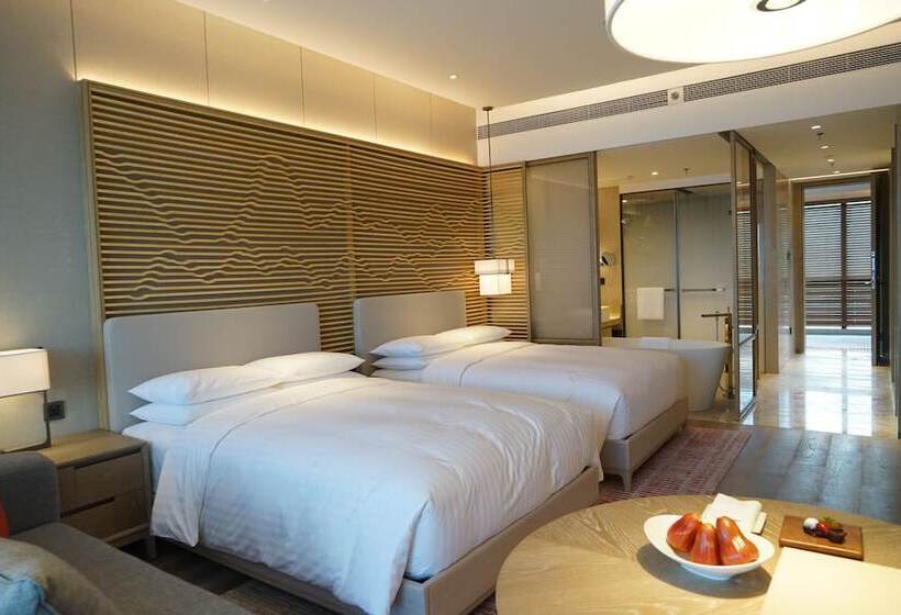 اتاق استاندارد با 2 تخت دوبل, Shenzhen Marriott Hotel Golden Bay