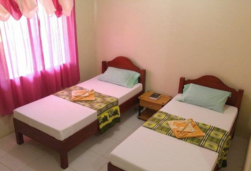 Quarto Estandar, Villa Almedilla Pension House
