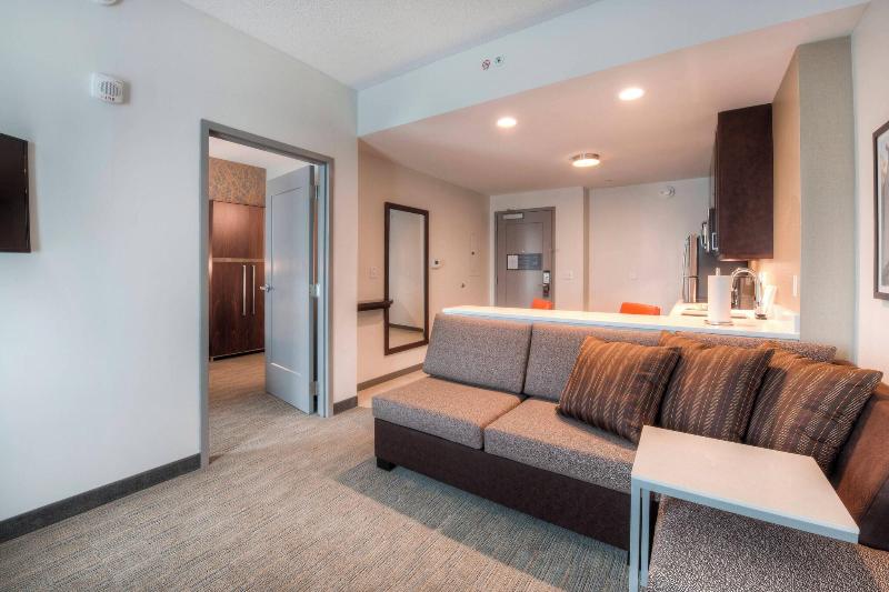 带大床的套房, Residence Inn By Marriott Raleigh Downtown