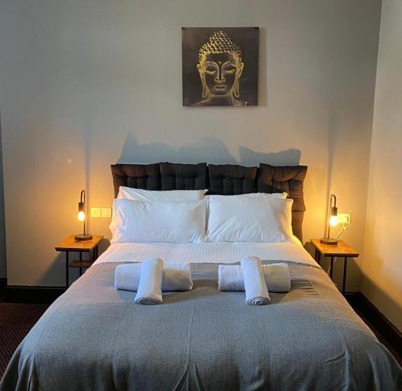 Номер Стандарт, Bay View Rooms At Mentone