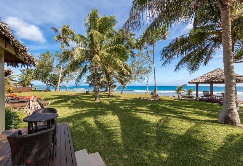 ویلای 3 خوابه, Eratap Beach Resort