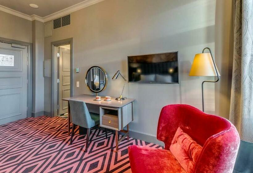 Habitación Estándar, Grand Poet Hotel And Spa By Semarah