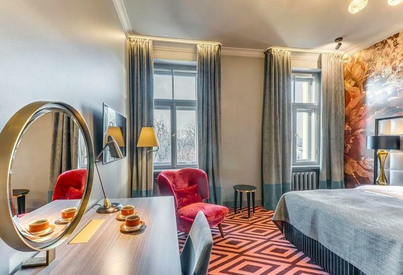 Habitación Estándar, Grand Poet Hotel And Spa By Semarah