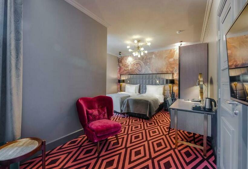 Habitación Estándar, Grand Poet Hotel And Spa By Semarah