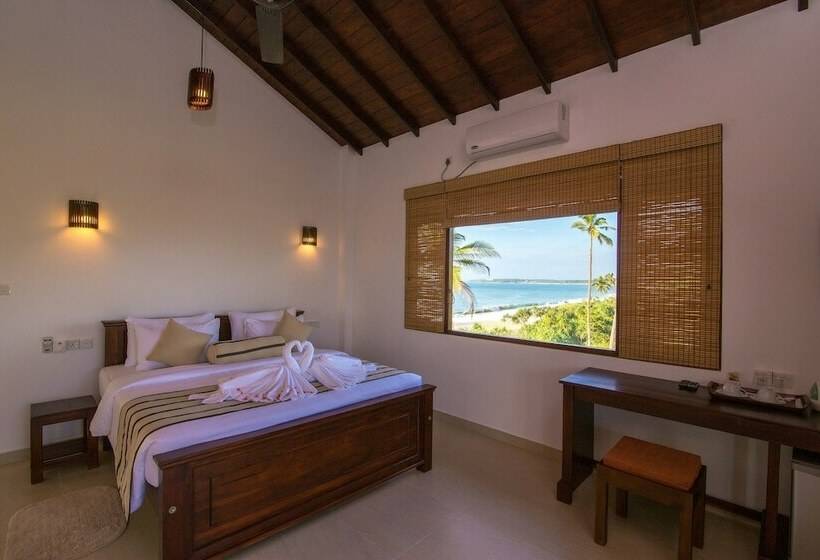 חדר דלוקס עם מרפסת נוף לים, Ananya Beach Resort