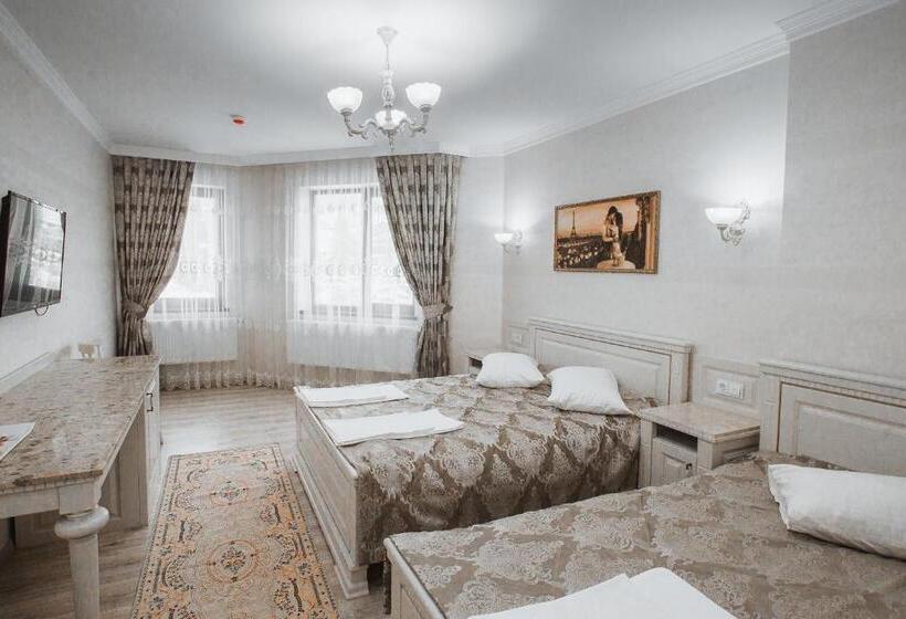 חדר סטנדרט לשלושה, Mardan Palace Spa Resort