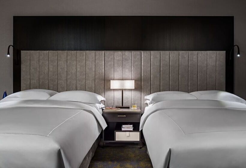 Camera Premium, X Toronto By Library Hotel Collection
