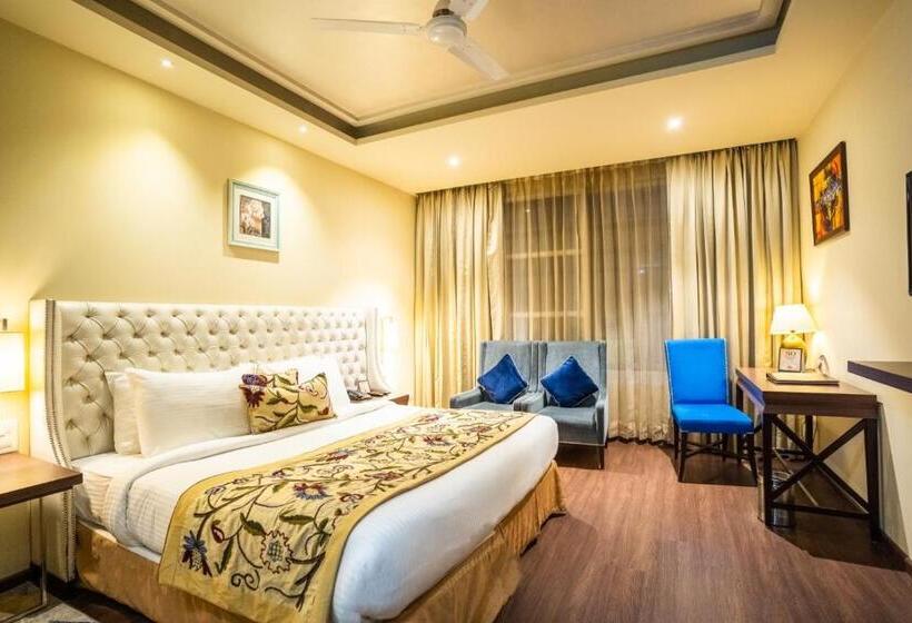 스탠다드 룸, Indraprastha Spa Resort